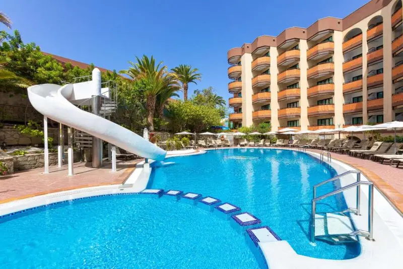 MUR Hotel Neptuno