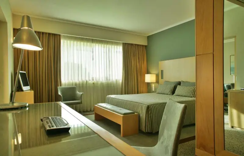 SANA Malhoa Hotel