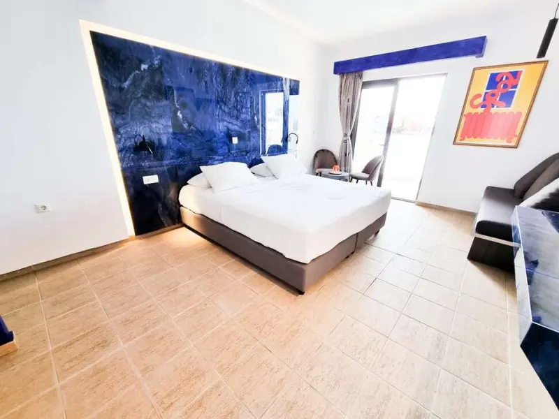 Penelope Hotel