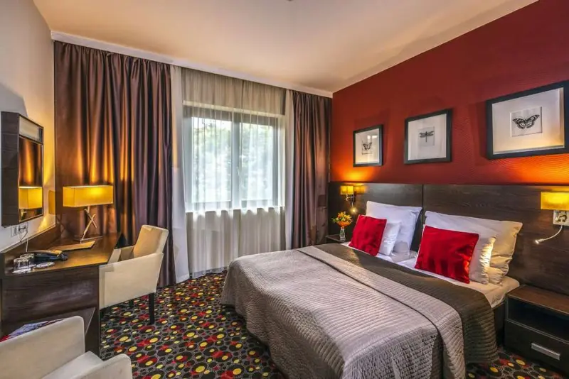 Airport Hotel Stáció