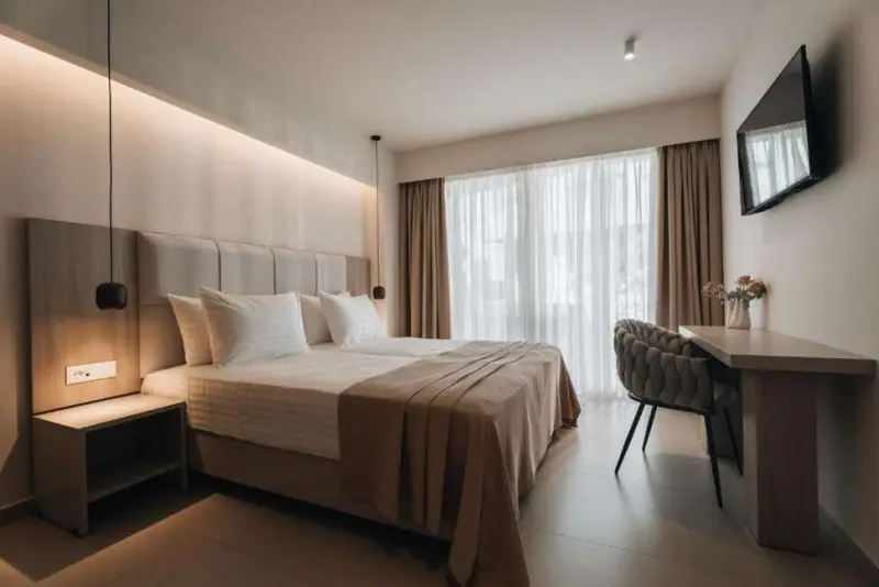 GOLDEN COAST RESORT