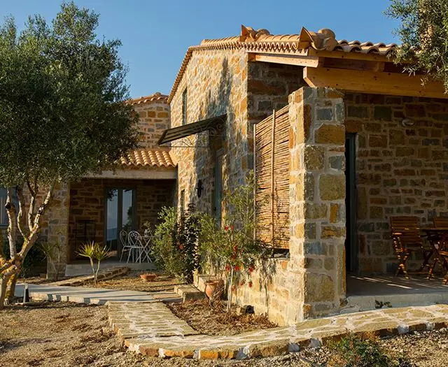 AFENTIKO PIGADI - LUXURY RESIDENSES