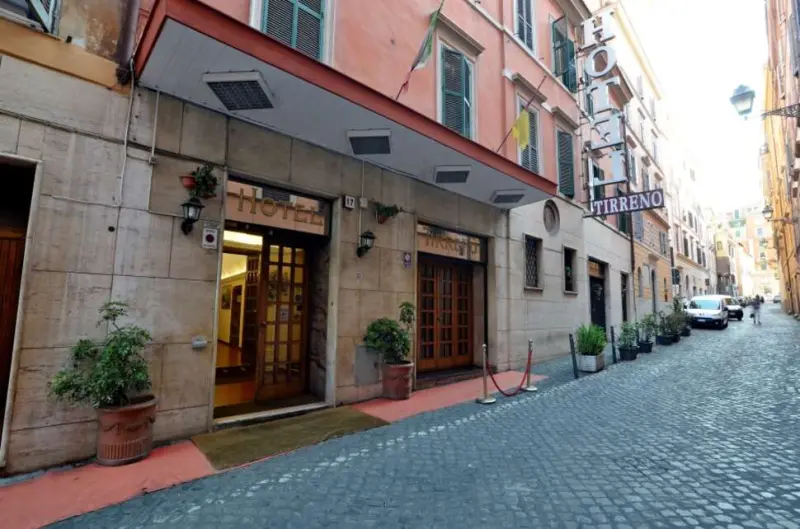 Hotel Tirreno