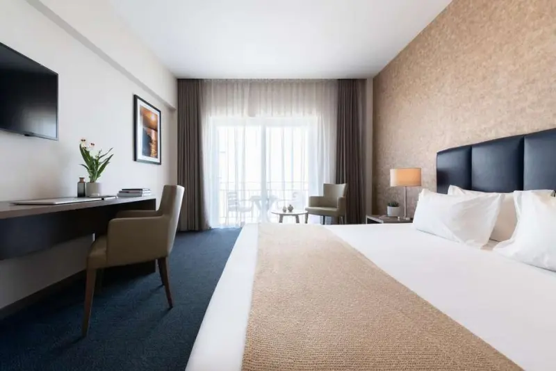 The Waterfront Hotel