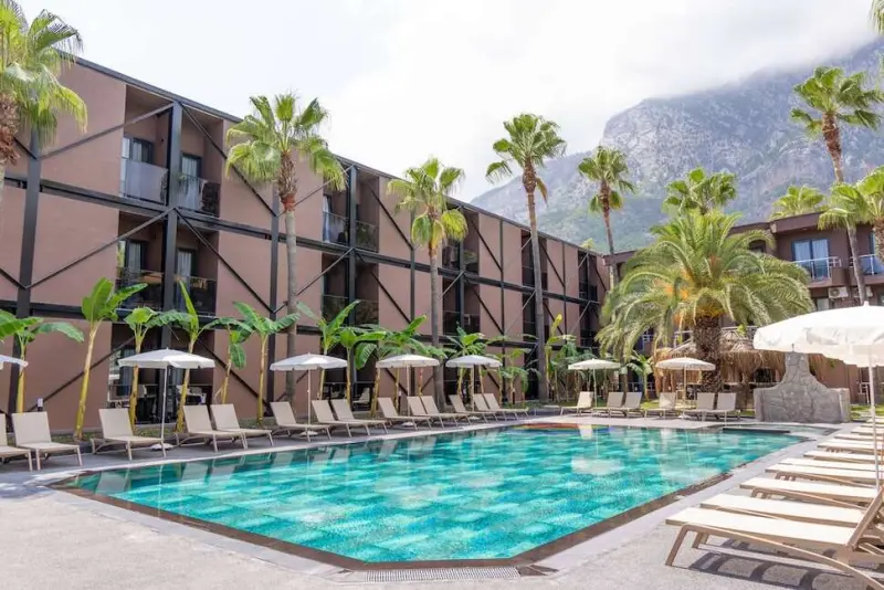 Hotel Golden Sun