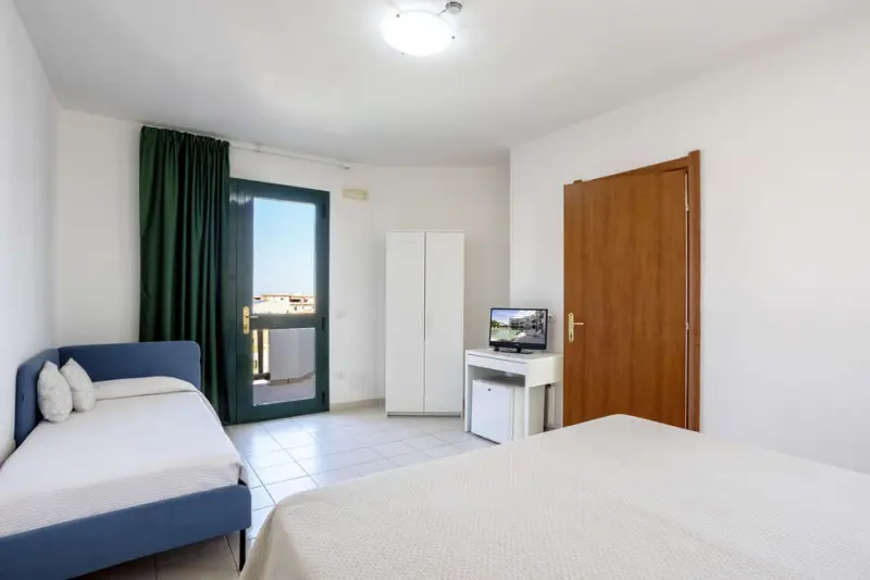 HOTEL ARIADIMARI