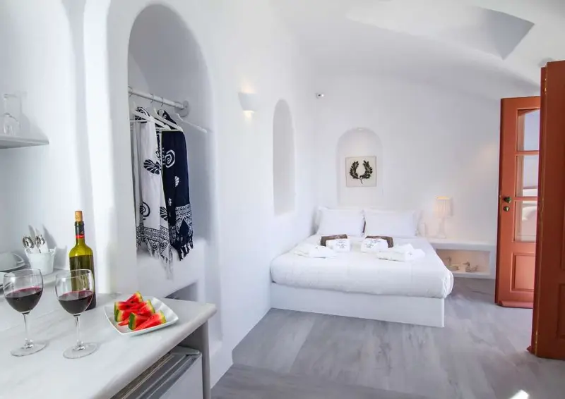 Oia Mare Villas