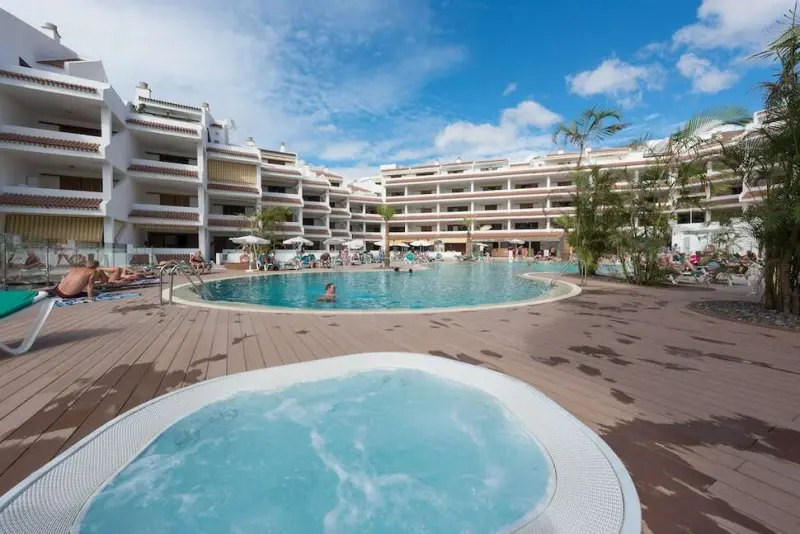 Paloma Beach Apartments