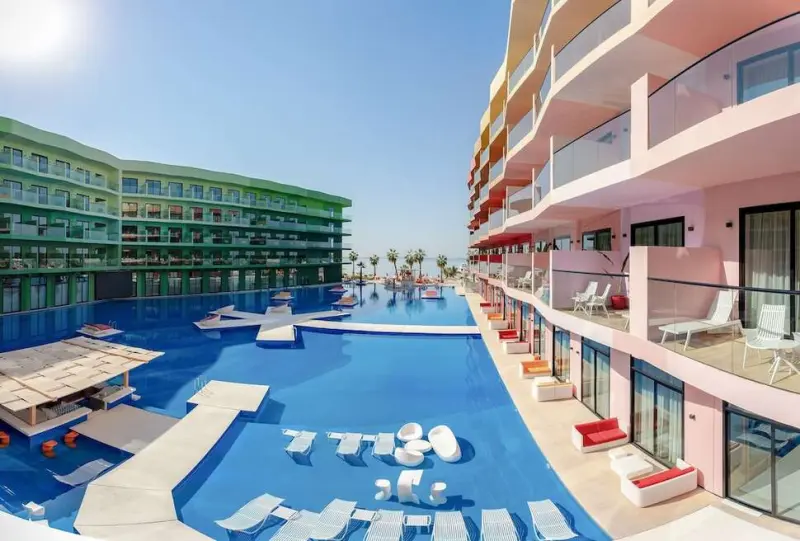 Voco Dubai Monaco - The Heart of Europe