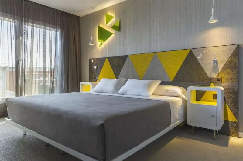 Hotel Macià Sevilla Kubb