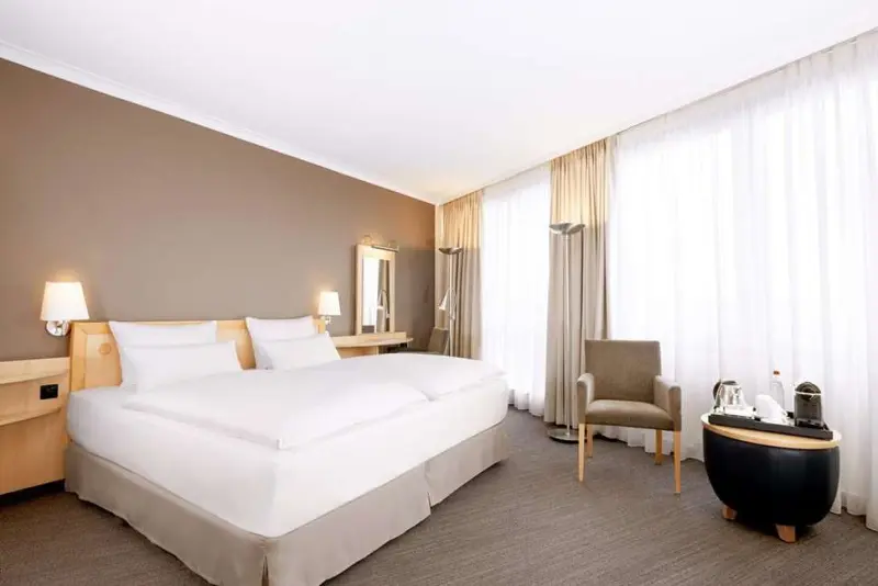 Hotel NH Berlin Alexanderplatz