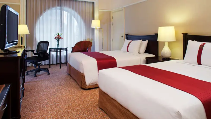 Holiday Inn Bangkok Silom by IHG