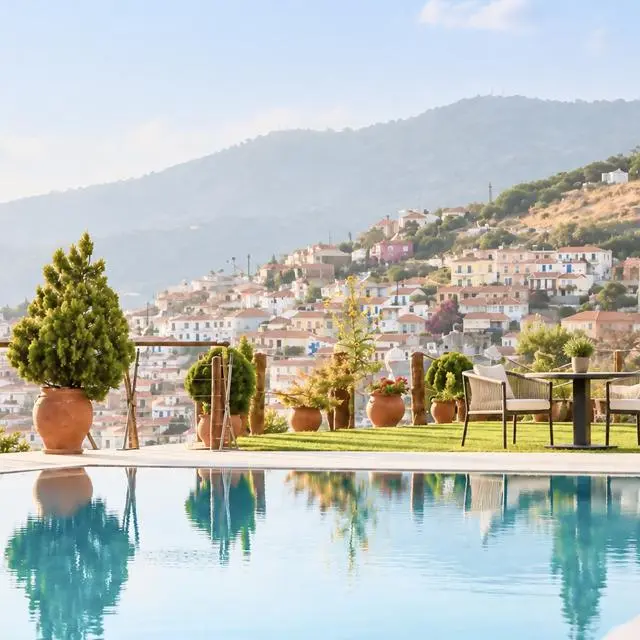 Maria Plomari Apartments
