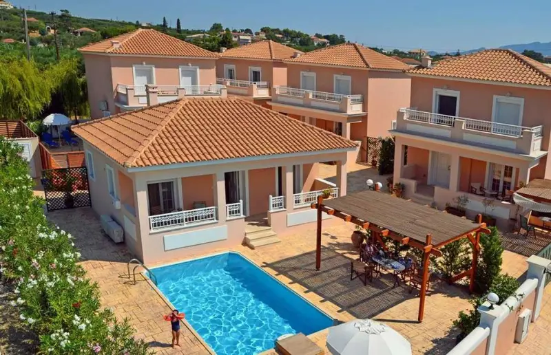 Lorenzo Luxury Villas