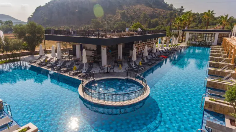 L HOTEL Sarıgerme