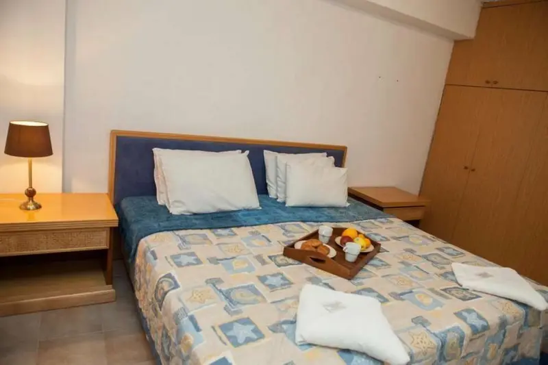 Alecos hotel apartments