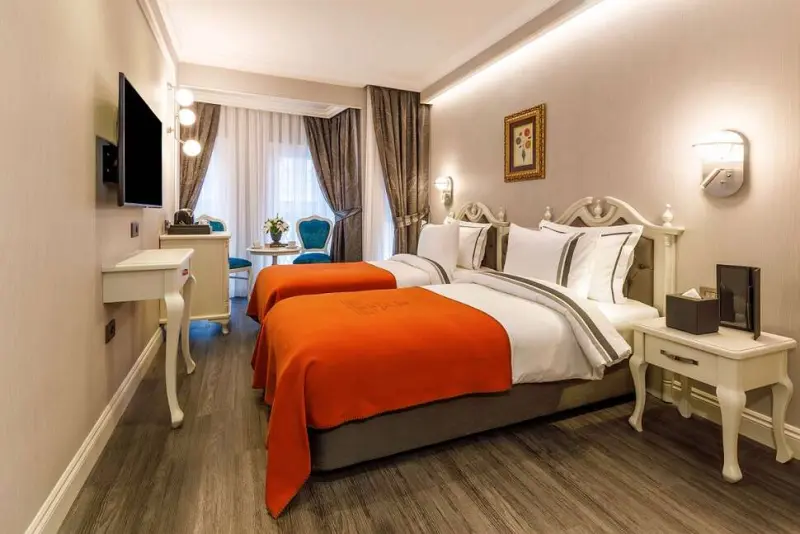 Amiral Palace Boutique Hotel