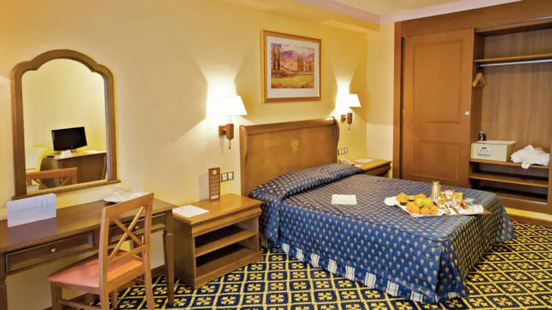 Hotel Agora Juan de Austria