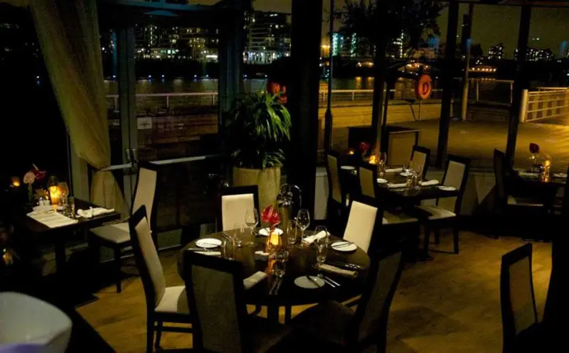 Hotel Rafayel