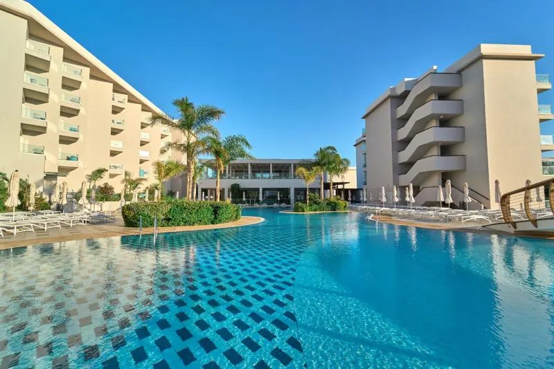 Vangelis Hotel & Suites