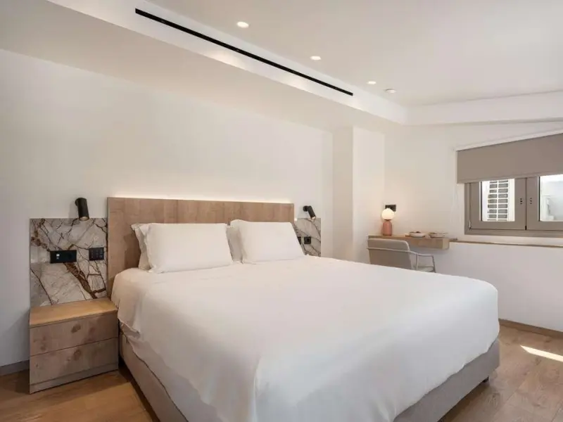 Iperion Beach Hotel