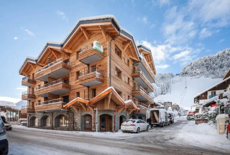 Elevation Alps, Le Carlina Le Nid du Pleney