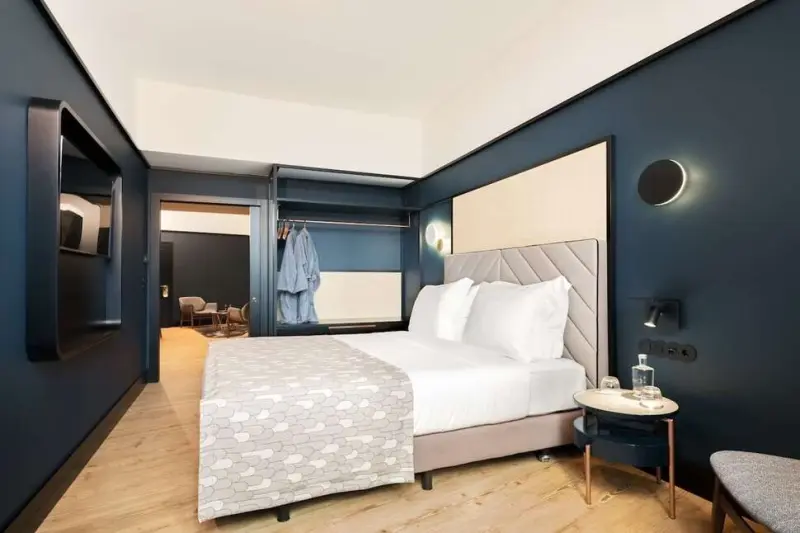 Axis Porto Club Hotel