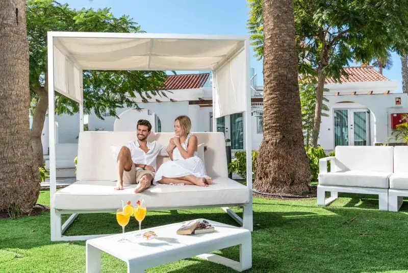 Hotel LIVVO DunaGolf Suites