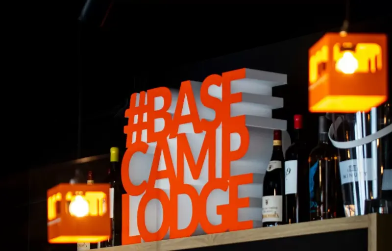 Base Camp Lodge Les 2 Alpes - Hôtel Restaurant