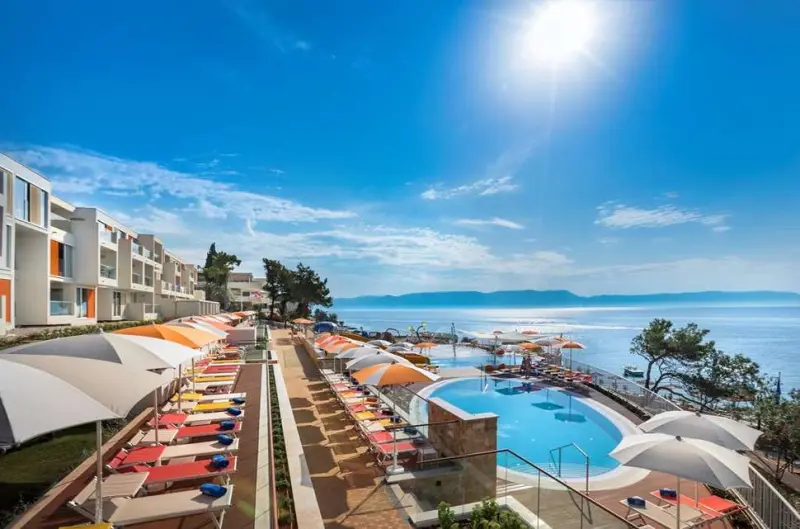 Girandella Maro Suites & Villas