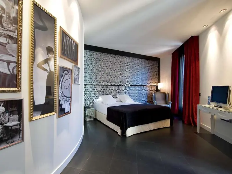 Hotel Vincci Via 66