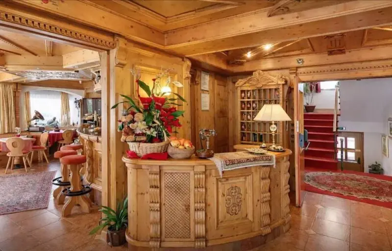 Hotel Serena