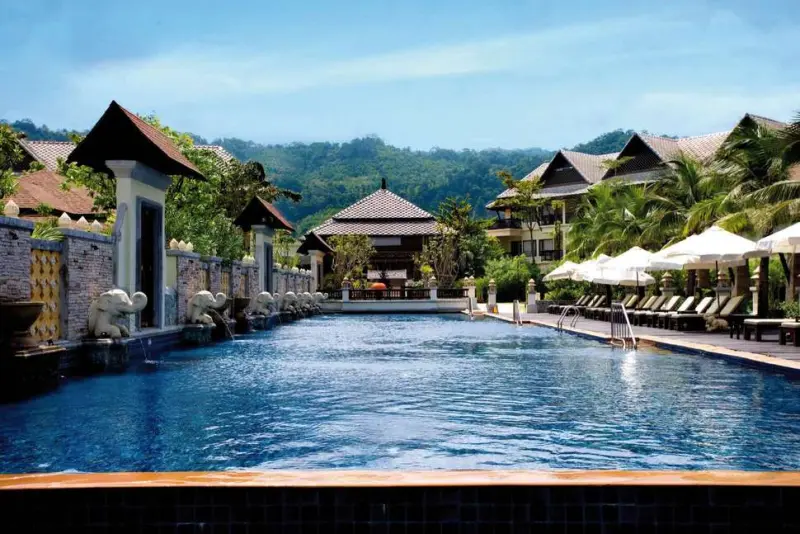Seaview Resort KhaoLak (ซีวิว รีสอร์ท เขาหลัก)
