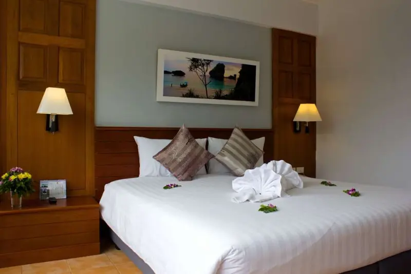 ON Hotel Phuket & Louis' Kitchen