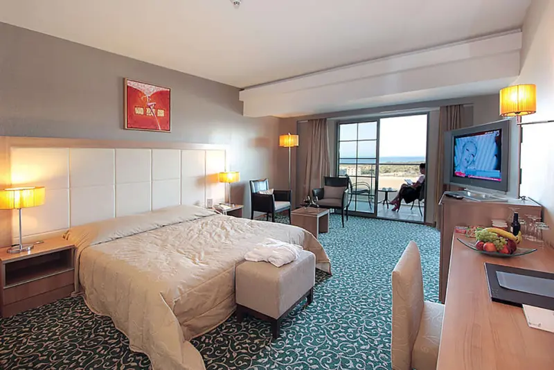 Kaya Artemis Resort & Casino