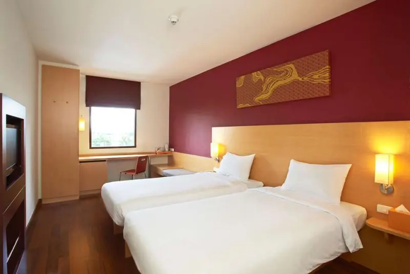 Ibis Bangkok Riverside