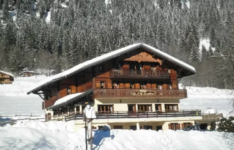 Le Petit Cornillon - Gîte de séjour à Châtel