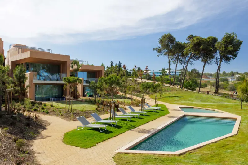 Palmares Signature Apartments