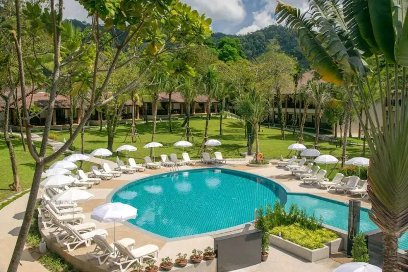 The Leaf Oceanside by Katathani Resort