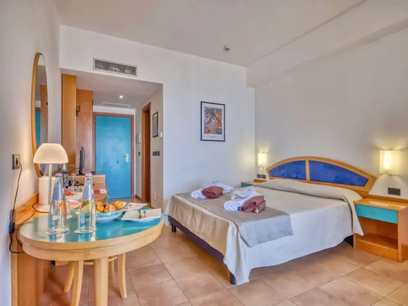 Hotel Antares