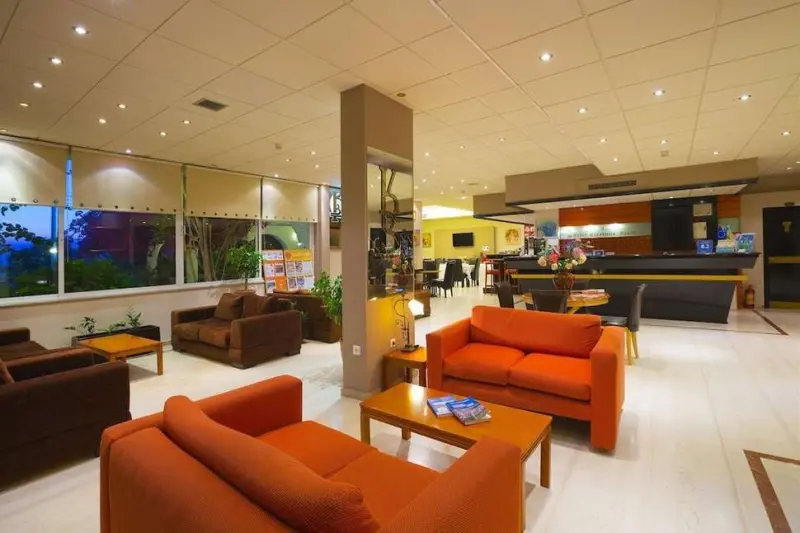 Hotel Kyparissia Beach