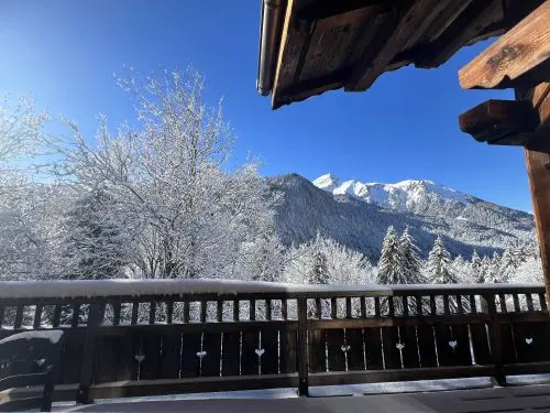 Chalet Les Neiges Eternelles: Location de vacances 18 personnes proche Navette à Châtel, Portes Du Soleil, Haute-Savoie