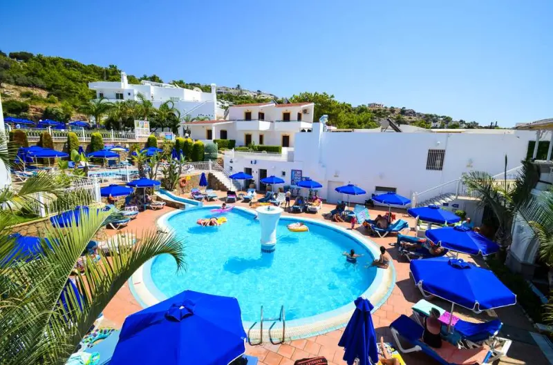 Pefkos Beach Studios & Apartments