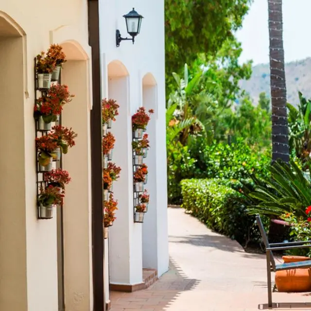 Hotel B BOU La Vinuela & SPA