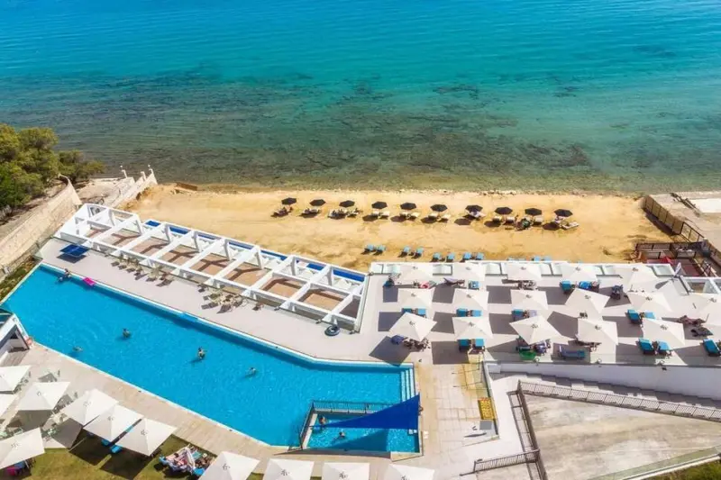 Cavo Orient Beach Hotel & Suites