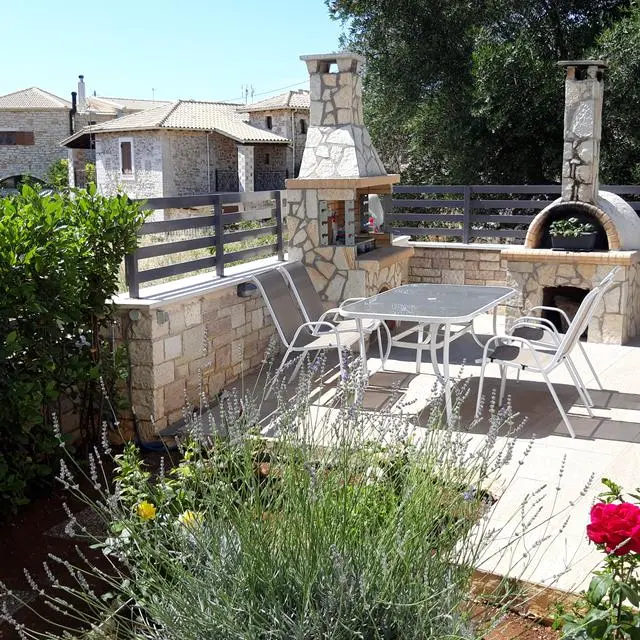 Tesoro Luxury Apartments Sivota