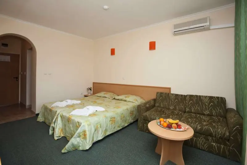 Sunny Day Club Hotel