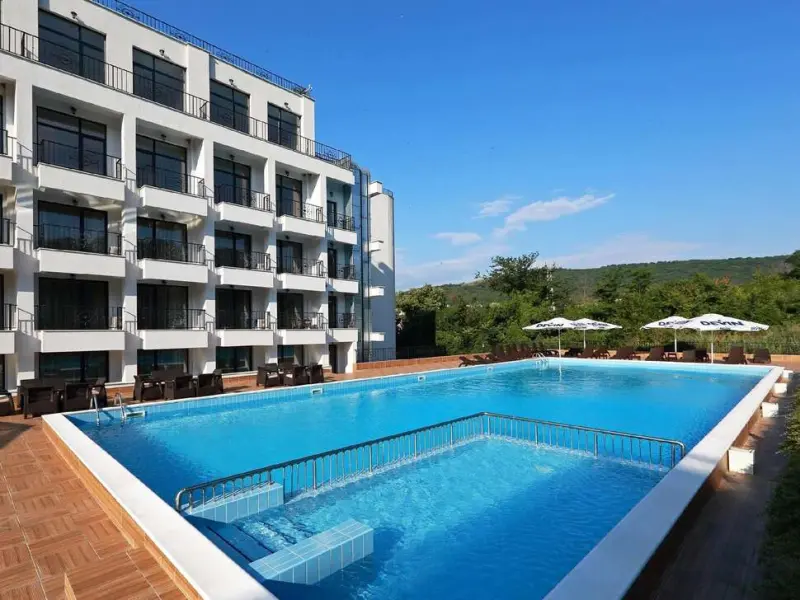 White Rock Castle Suite Hotel & Spa