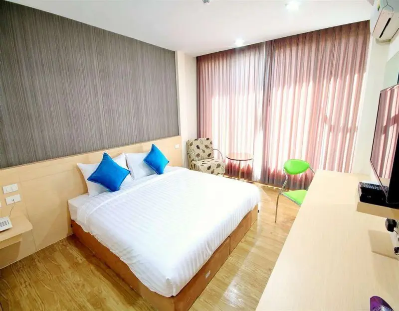 S3 Residence Park Hotel