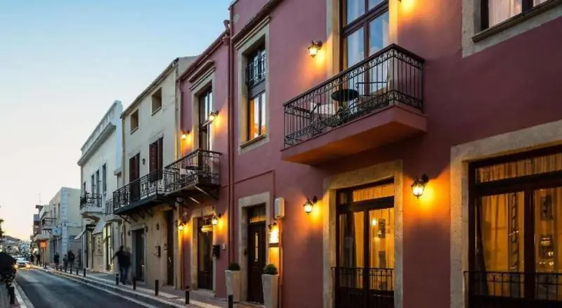 Phaedra Suites